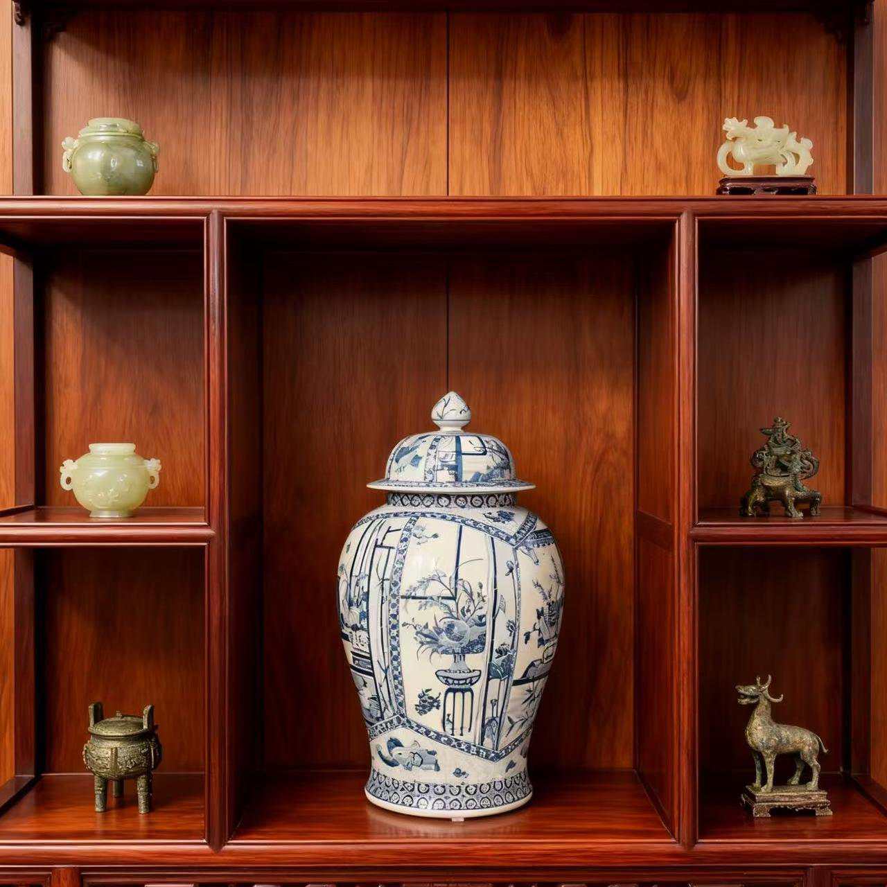 博古纹青花将军罐