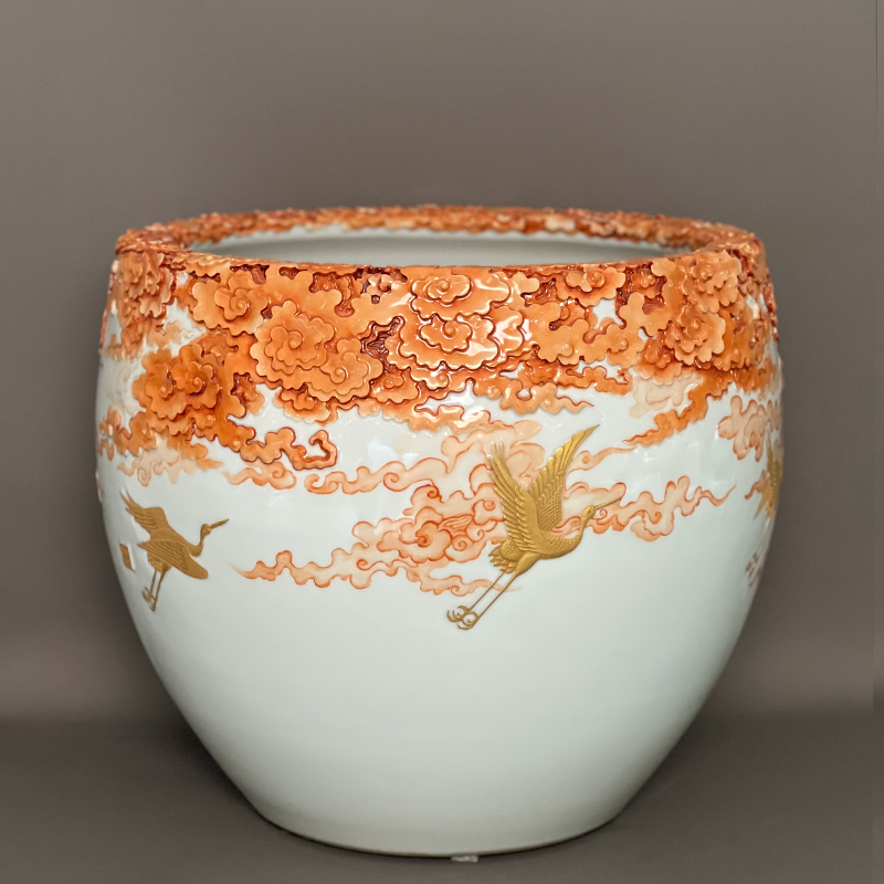 矾红描金云鹤雕刻缸