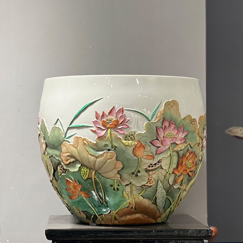 彩绘雕刻荷花缸